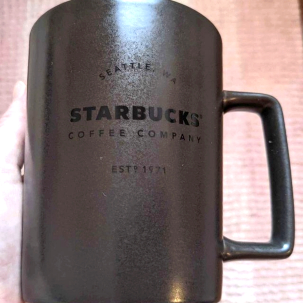 2 Starbucks 2016 barista sparkle brown Seattle Washington Est 1971 16 oz mug set